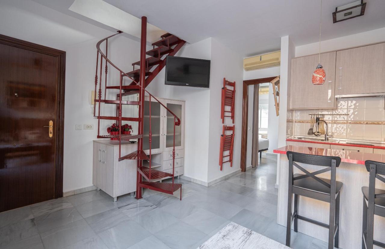 Stay U-Nique Apartment Alonso Benitez Малага Екстер'єр фото