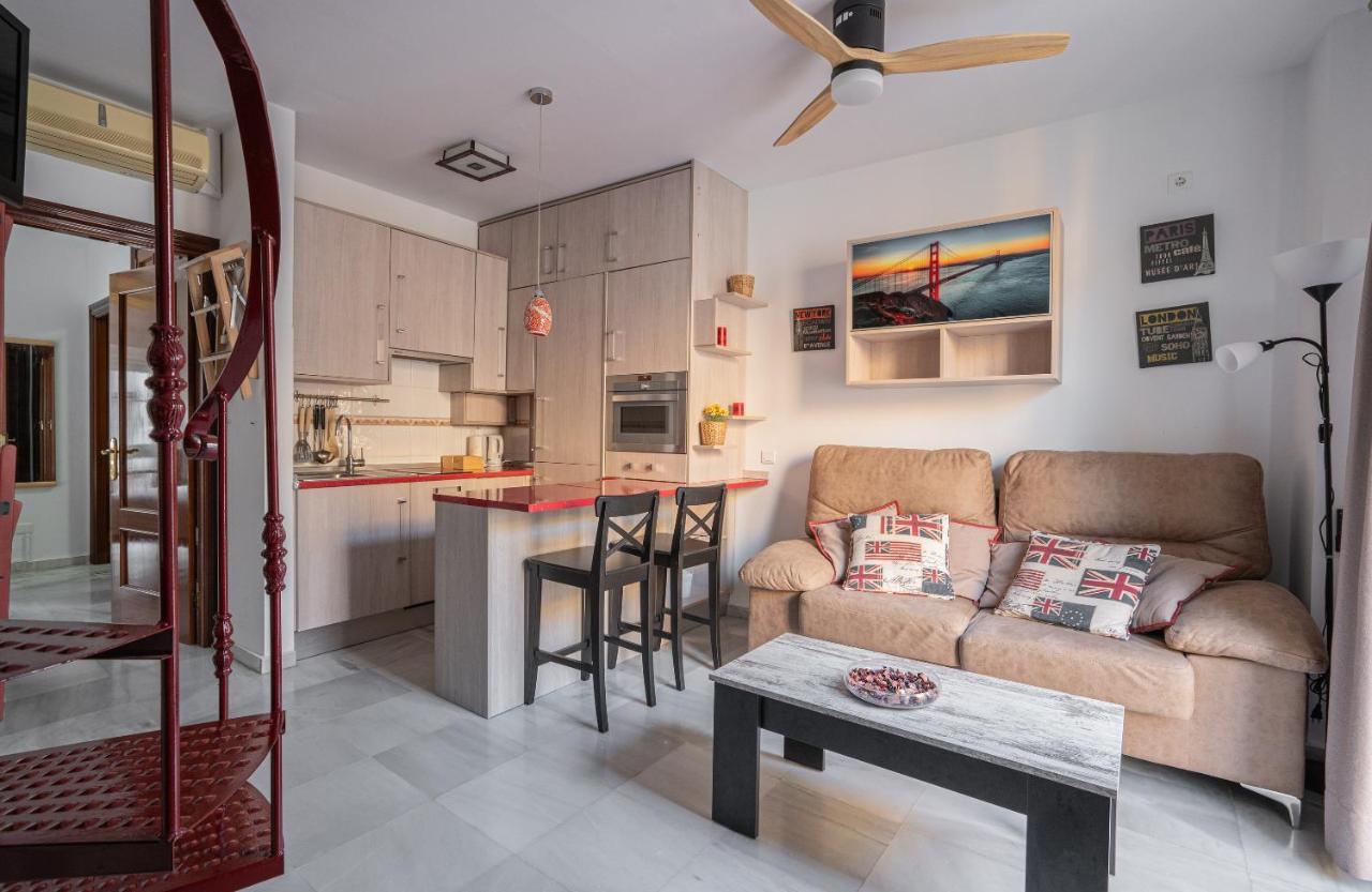 Stay U-Nique Apartment Alonso Benitez Малага Екстер'єр фото